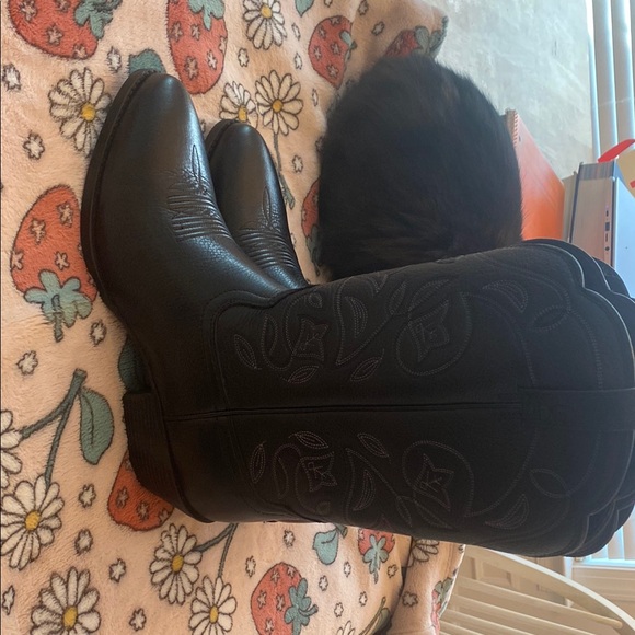 Black Western Cowboy Boots - Picture 4 of 6